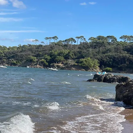 Front De Presqu Ile De Giens Hyères